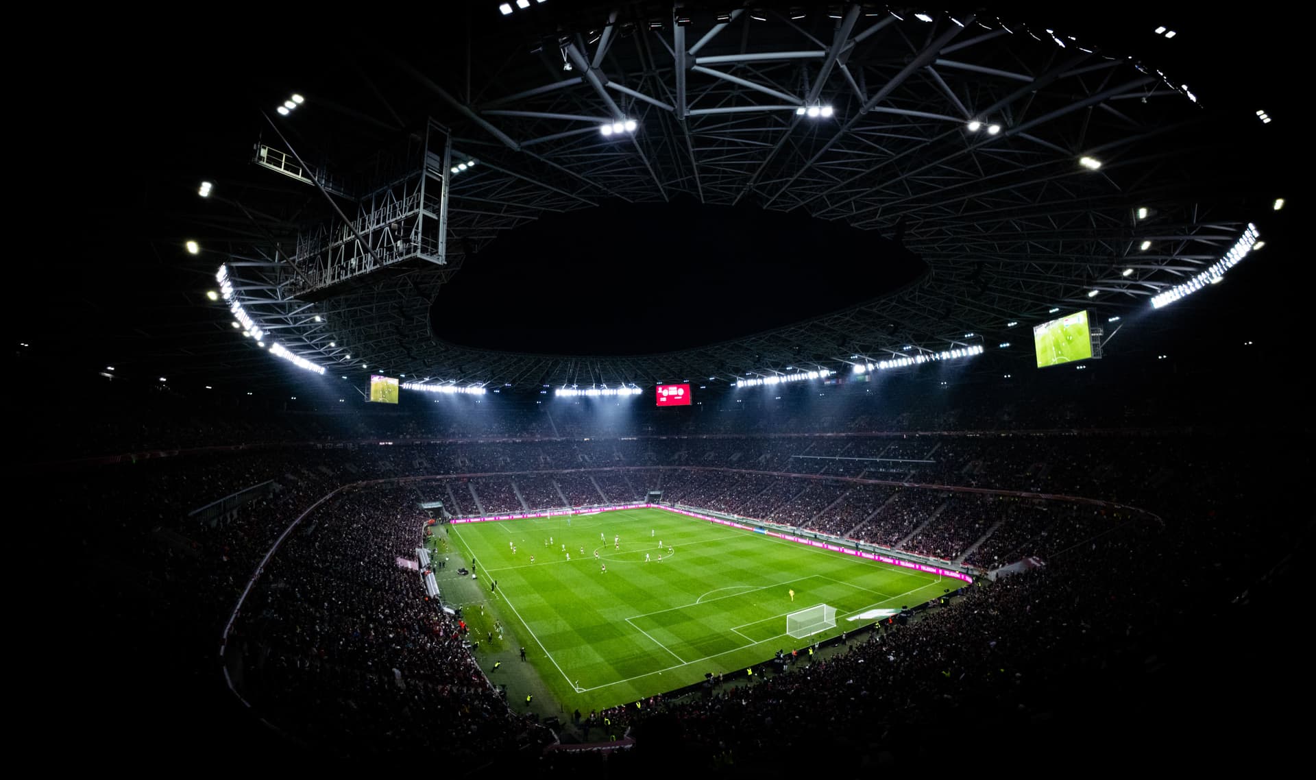 Bóng Đá Sky Arena